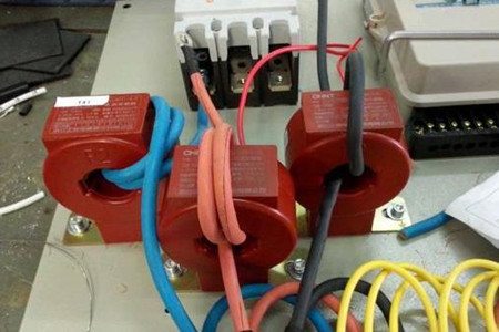 購買電流互感器時需考慮哪些價格因素?